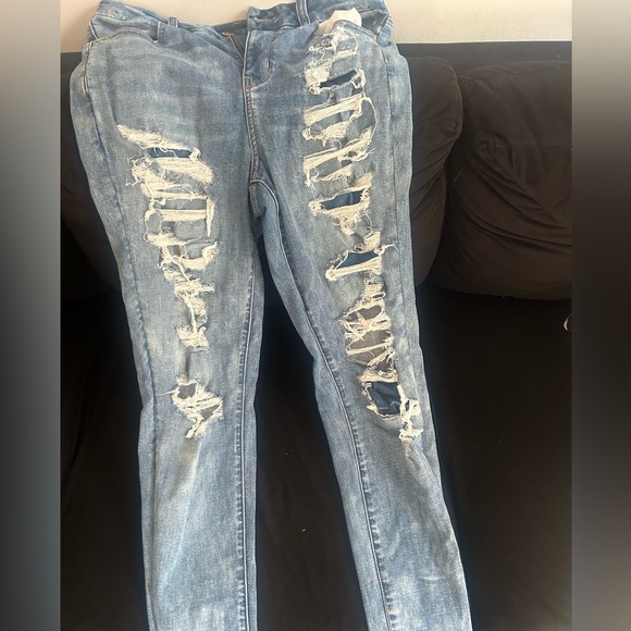 American eagle ripped jean - Picture 1 of 6